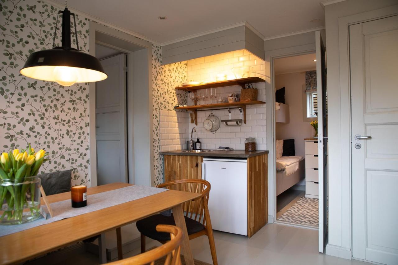 Vaxholms Bed & Breakfast Экстерьер фото