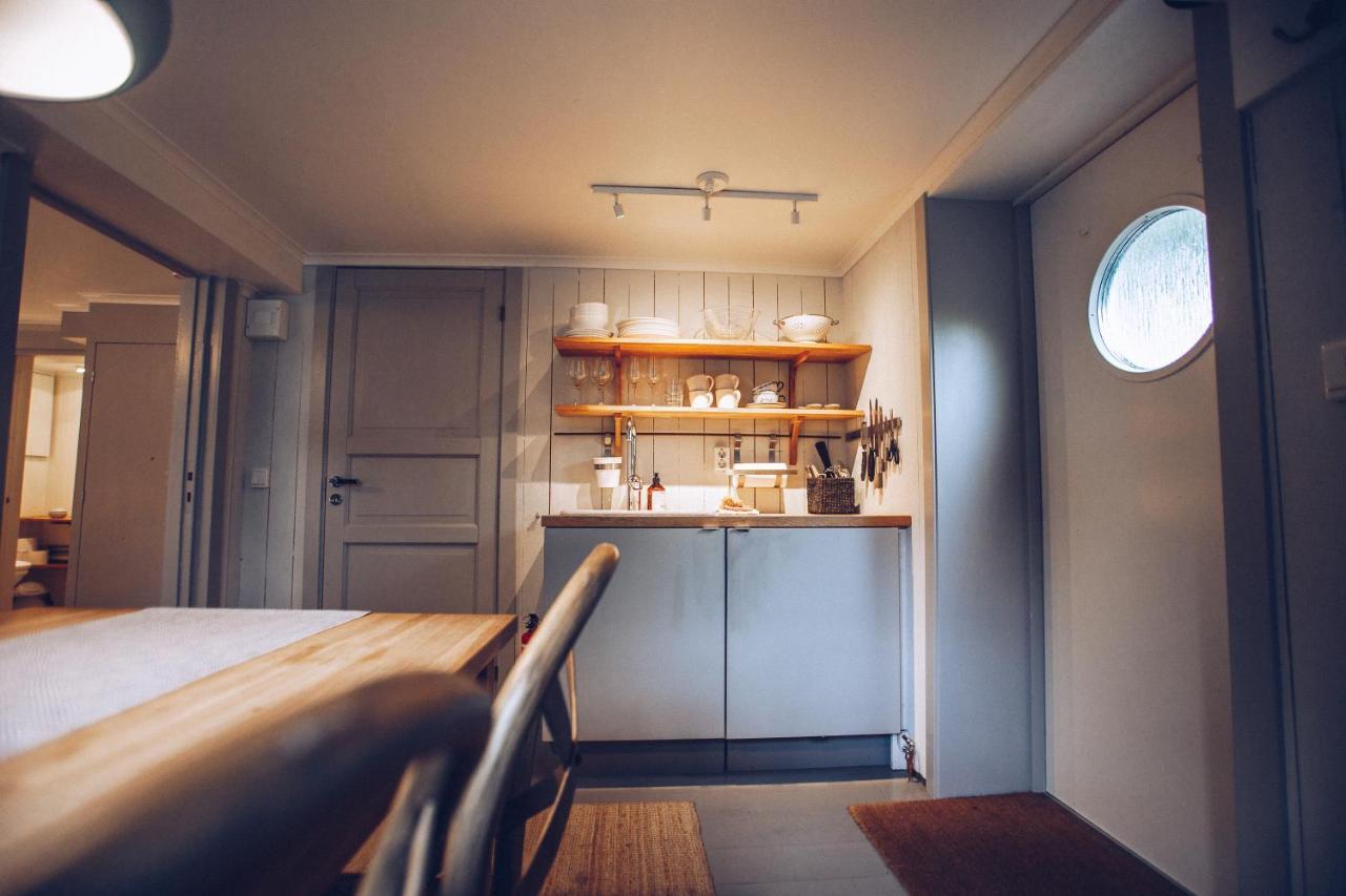 Vaxholms Bed & Breakfast Экстерьер фото